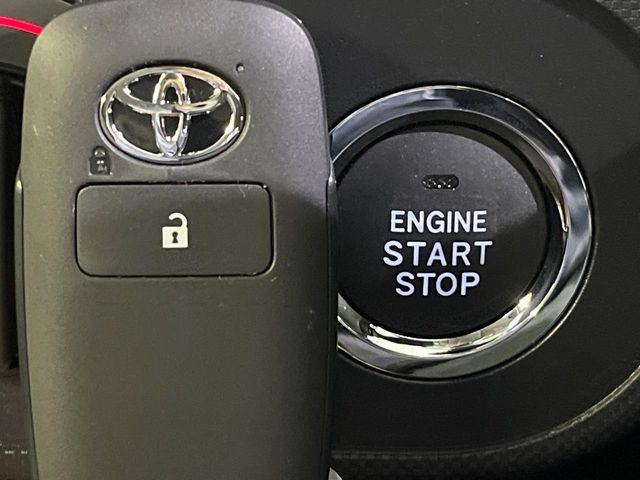 �y�X�}�[�g�L�[�z�J�o����|�P�b�g�ɓ��ꂽ�܂܂ł��h�A�̎{���E�������\�ȃX�}�[�g�L�[�𑕔��B�G���W���̃I���E�I�t�����J�M�����o���K�v����������Ƃ��Ă��֗��ł���