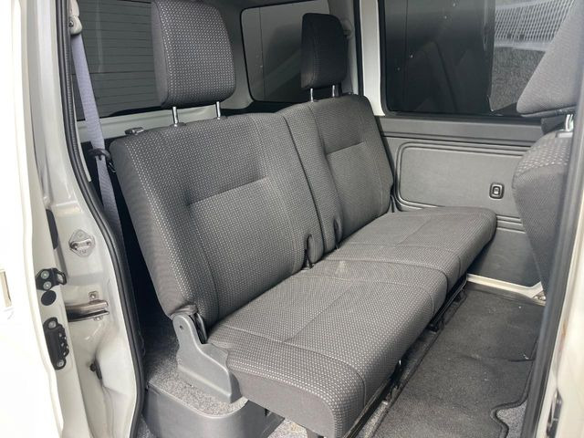 �㕔���Ȃ��C�ɂȂ�悤�ȃL�Y�E�����ւ��蓙�A�傫�ȃ_���[�W�͂Ȃ��A�ǍD�ȏ�Ԃł��B