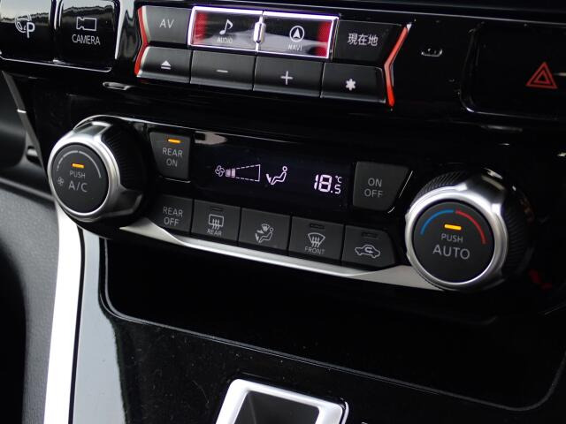 ���I�[�g�G�A�R������(^^�􁚎����������y�X!���K�Ȏ�����f���������\�ł��B����p�l����X�C�b�`���㎿�ő��쐫���ǍD�ł��B