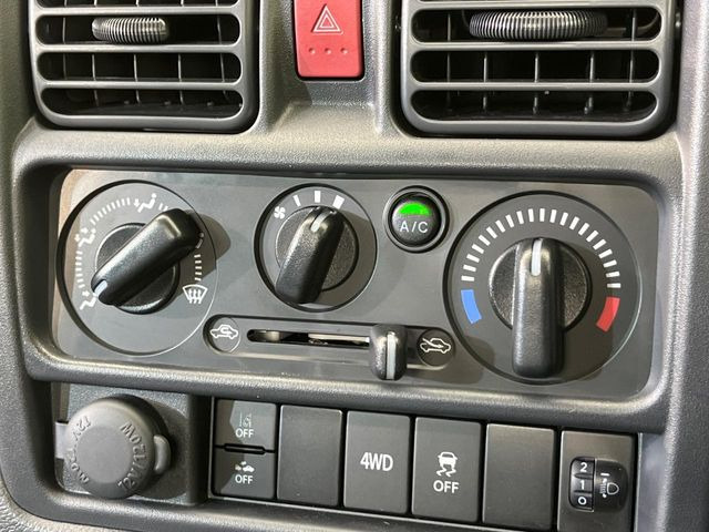 �����~�������Ă��S�Ȃɉ��K�ȋ󒲂�͂��Ă����A�_�C�������G�A�R���𑕔���