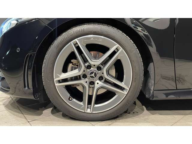 AクラスセダンA200d AMGライン