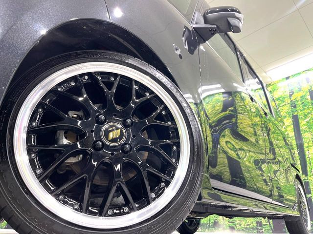 �y����15�C���`�A���~�z�C�[���z�O�ςɃ}�b�`���������A���~�z�C�[���𑕒����Ă���܂��B�e��ЊO�A���~�z�C�[����A�X�^�b�h���X�^�C�����戵�����Ă���܂��B���񂲑��k����������