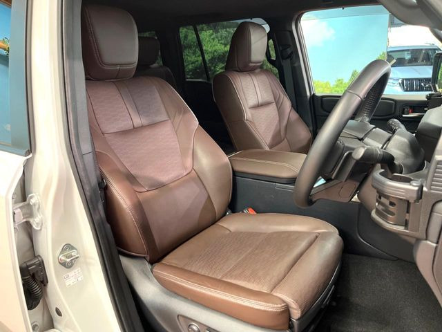 �y�u���E�����U�[�V�[�g�z�f�U�C�����������A�������̂��钃�v�V�[�g�B��ɑ̂ɐG��镔��������A����S�n�̗ǂ��ɂ͂�����肽���ł��ˁ􉘂�̕t����򉻂�}����������R�[�e�B���O�{�H�����X�X���ł����