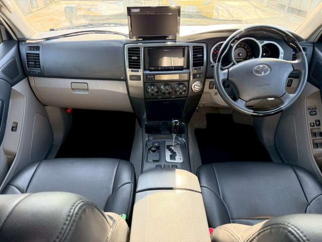 �C�ɂȂ邨�Ԃ�����܂�����E�̓d�b�ԍ����璼�ڂ��X�ɂ��₢���킹���������B�x�����@����ԗ����A��Ԃ܂łȂ�ł������������Ē����܂��B�X�^�b�t�ꓯ���A�����҂����Ă���܂��B