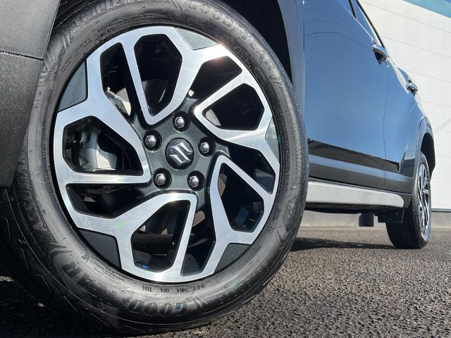 �y����16�C���`�A���~�z�C�[���z�O�ςɃ}�b�`���������A���~�z�C�[���𑕒����Ă���܂��B�e��ЊO�A���~�z�C�[����A�X�^�b�h���X�^�C�����戵�����Ă���܂��B���񂲑��k����������