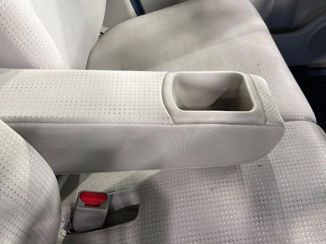 �y�A�[�����X�g�z�^�]���̐g�̂̕��S���y�����Ă����A�[�����X�g�𑕔���