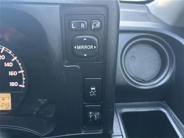 �K���X�R�[�e�B���O�A�i�r�Q�[�V�����AETC�ȂǁA���̑��̃p�[�c�̎��t�������ς���̂����k�������Ă���܂�!!�N���}�̂��Ɖ��ł����C����������!