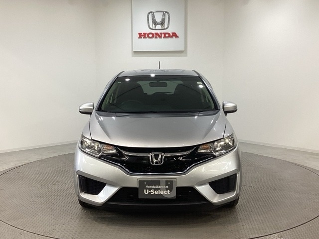 フィット1.5 ハイブリッド Fパッケージ