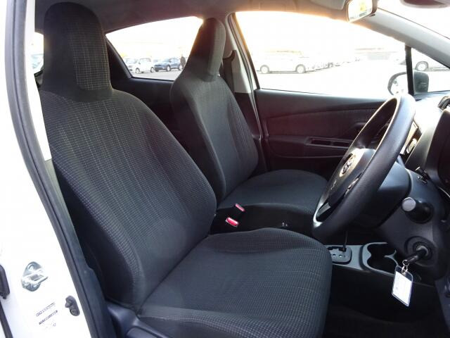 �������z�C�[���L���b�v(^^�􁚎ԑ̂̕��͋C�ƍ����Ă���̂͏����i�Ȃ�ł͂ł���!