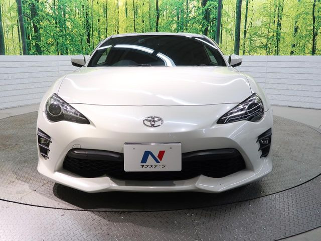 ���Ђł́A�S�ԁw�C�����Ȃ��x�̂��Ԃ̂ݎ�舵���Ă���܂��B��C�o�C���[�ɂ�錵�I�����d����̌�A���Ɍ�̎ԗ��`�F�b�N���s���A�l�N�X�e�[�W���F�肵�����i���Ȓ��ÎԂ����񋟂��Ă���܂��B