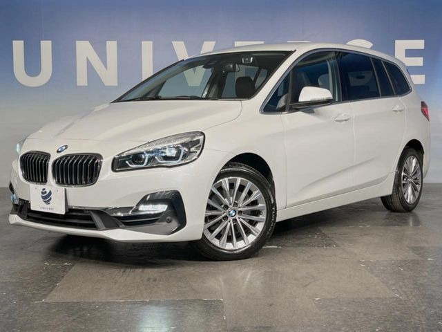 ��LED�w�b�h���C�g:��ԑ��s�����ǍD�Ȏ��E���m�ۂ����S���ĉ^�]�ł��鍂�P�xLED�w�b�h���C�g�𑕔�!�_�����x�������A����d�͂��}�����Ă��܂��B