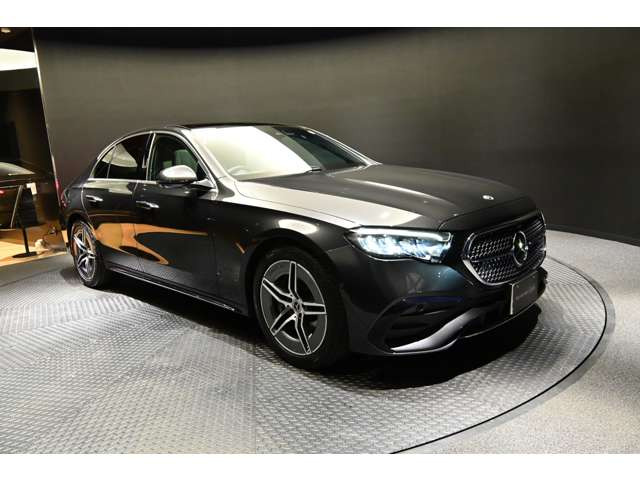 EクラスE220d アバンギャルド AMGラインパッケージ (ISG)