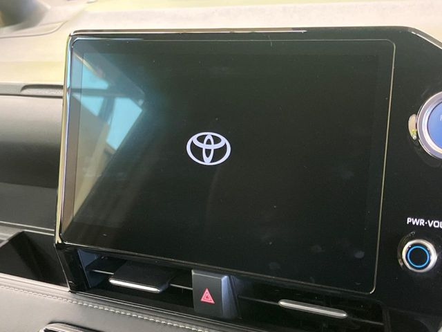 �y10.5�C���` �f�B�X�v���C�I�[�f�B�I�z���ʂ̃f�B�X�v���C��AppleCarPlay��AndroidAuto�����p�\�B�傫�ȉ�ʂŃX�}�z�i�r�A�v���������p���������܂���