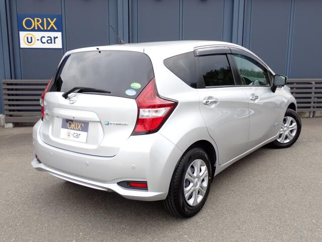 �����r���[�̉摜�ɂȂ�܂��B�I���b�N�X�F�蒆�ÎԂɂ́A���w��������S���Ă���肢���������߂ɁA�Ǝ��́u�I���b�N�X�F�蒆�Îԕۏ؁v�����t�����Ă��܂��B