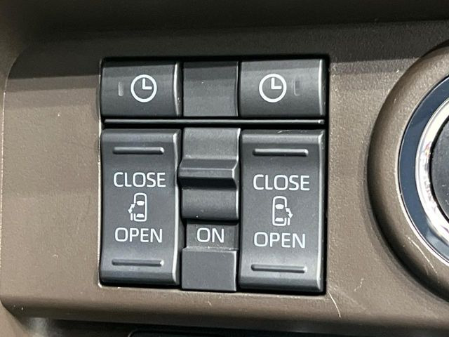 �y�����p���[�X���C�h�h�A�z�X�}�[�g�L�[��^�]�Ȃ̃X�C�b�`�Ō�ȗ����X���C�h�h�A�̊J���\���d��������͂����ăh�A���J����K�v�������A�����Ȃ��q�l�ł��ȒP�ɊJ���߂ł����K�ł���