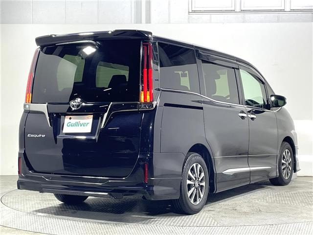 エスクァイア2.0 Gi プレミアムパッケージ ブラックテイラード