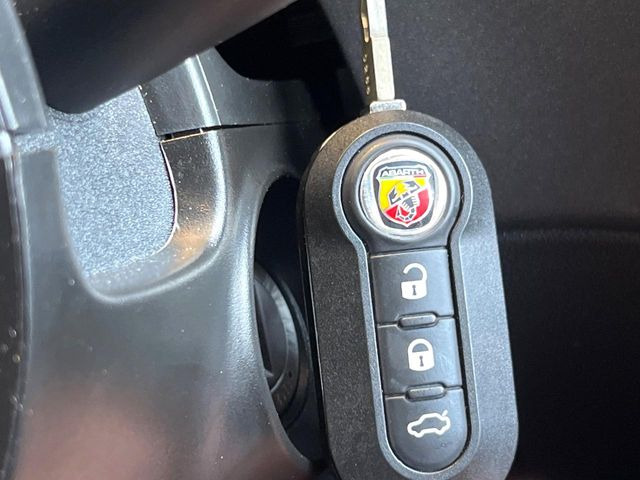 ���L�[���X�L�[:�X�}�[�g�L�[�����y���Ă��������ł��G���W���n�����ɃL�[���񂷓�����D�܂����������������l�C���������܂��B