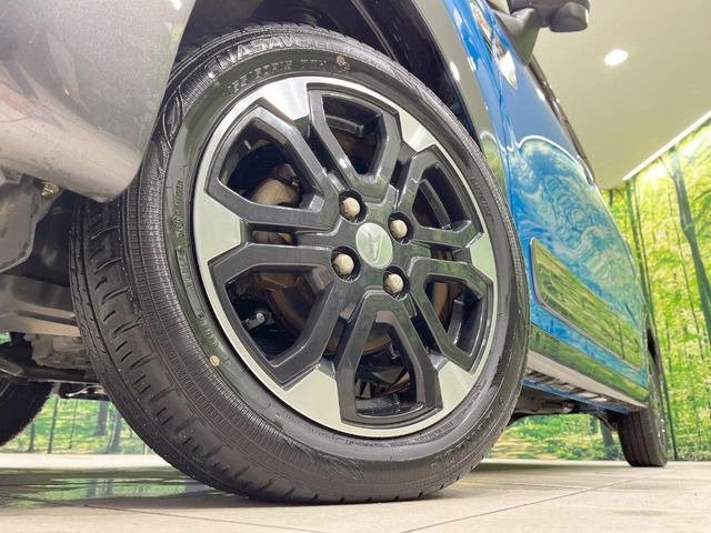 �y����15�C���`�A���~�z�C�[���z�O�ςɃ}�b�`���������A���~�z�C�[���𑕒����Ă���܂��B�e��ЊO�A���~�z�C�[����A�X�^�b�h���X�^�C�����戵�����Ă���܂��B���񂲑��k����������