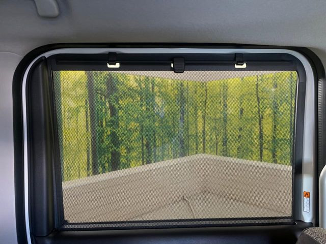 �y���[���V�F�[�h�z��������ԊO����̌���ῂ����Ƃ��ɃT�b�ƈ����o���Ďg����A���[���i�[�^�C�v�̃T���V�F�[�h�𑕔��B��Ȃɏ�������q�l���E�g�E�g�����������ȂǁA���Ђ����p����������