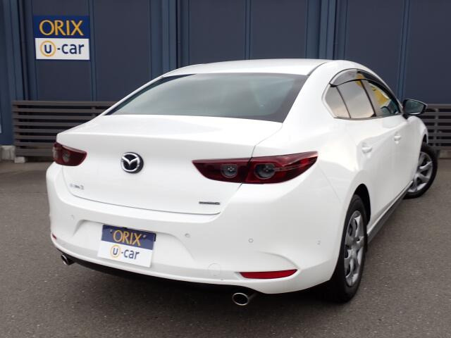 �����r���[�̉摜�ɂȂ�܂��B�I���b�N�X�F�蒆�ÎԂɂ́A���w��������S���Ă���肢���������߂ɁA�Ǝ��́u�I���b�N�X�F�蒆�Îԕۏ؁v�����t�����Ă��܂��B