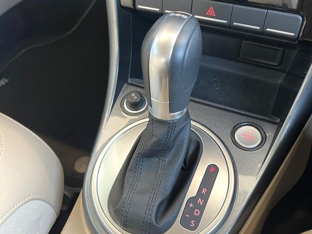 ��MT���[�h�t��AT:�ʏ�͎����ł����Ȃ���ϑ�(�M�A�`�F���W)���h���C�o�[�̑���ɂ���ĈӐ}�I�ɕς�����V�X�e���ł��B����w���i�̃h���C�u�����y���݂��������܂�!