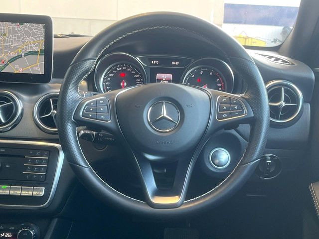 ���n���h�����̃X�������Ȃ��A���ꂢ�ȏ�Ԃ��ێ����Ă���܂��B�e�X�C�b�`���̓�����m�F�ς݂ł��B