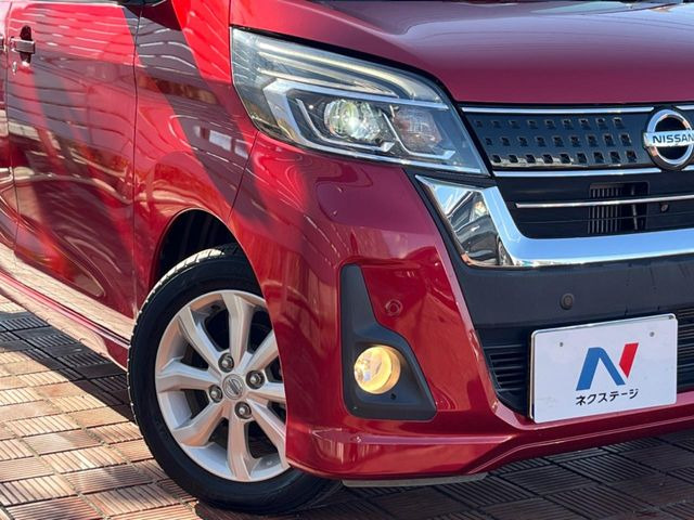 �yLED�w�b�h���C�g�z���V����ԑ��s�����ǍD�Ȏ��E���m�ۂ����S���ĉ^�]�ł��鍂�P�xLED�w�b�h���C�g�𑕔�!�_�����x�������A����d�͂��}�����Ă��܂��B