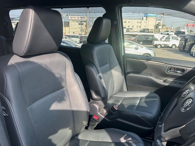 �y���烌�U�[�V�[�g�z����̂ӂ���肪�e�ՂŃ����e�i���X�����ȒP�ȁA�@�\���ɗD��鍇����v���̗p�����㎿�ȃV�[�g�ł��B����S�n���悭�A���������ӂ��S�n�ǂ��ԓ���Ԃ����o���Ă���܂��B