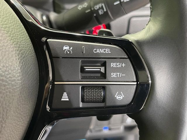 �y�A�_�v�e�B�u�N���[�Y�R���g���[���z�������H�ł̒��������s���y��!!�����ő��x��ۂN���[�Y�R���g���[�����A�Փˌy���V�X�e���ƘA�g���A�O���̎ԗ������m���ĎԊԂ�ۂ悤�ɑ��x���߂��Ă���܂�!!