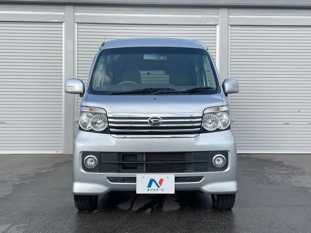 ���Ђł́A�S�ԁw�C�����Ȃ��x�̂��Ԃ̂ݎ�舵���Ă���܂��B��C�o�C���[�ɂ�錵�I�����d����̌�A���Ɍ�̎ԗ��`�F�b�N���s���A�l�N�X�e�[�W���F�肵�����i���Ȓ��ÎԂ����񋟂��Ă���܂��B