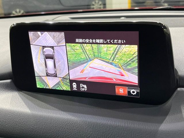 �y360&deg;�r���[���j�^�[�z��p�̃J�����ɂ��A�ォ�猩���낵���悤�Ȏ��_��360�x�N���}�̎��͂��m�F���邱�Ƃ��ł��܂������p�������m�F���₷���A�����ꏊ�ł̐؂�Ԃ��⒓�Ԃ��X���[�Y�ɍs���܂��B