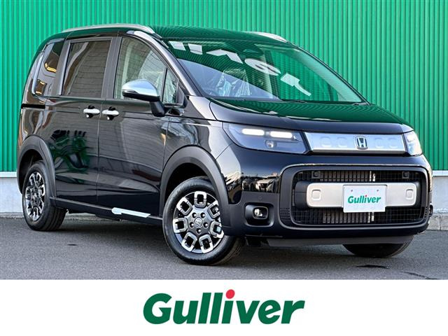 フリード1.5 e:HEV クロスター 4WD