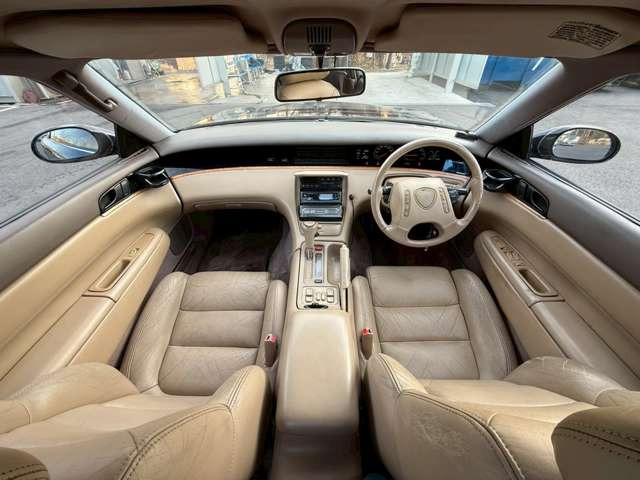 �C�ɂȂ邨�Ԃ�����܂�����E�̓d�b�ԍ����璼�ڂ��X�ɂ��₢���킹���������B�x�����@����ԗ����A��Ԃ܂łȂ�ł������������Ē����܂��B�X�^�b�t�ꓯ���A�����҂����Ă���܂��B