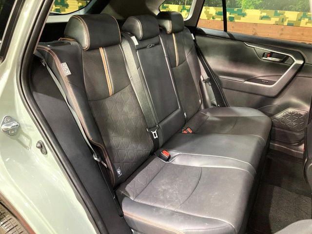 �L�X�Ƃ���2��ڃV�[�g�͋��Z���������A���S�n�����K!�F�B��Ƒ��Ƃ̂��o�����ɂ҂�����ł��B�x�r�[�V�[�g��`���C���h�V�[�g�g�p�������K�ɂ��߂�������������\���ȋ�Ԃ��m�ۂ��Ă��܂��B