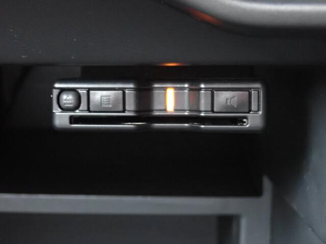 ETC���������Ă��܂��B�m���X�g�b�v�ŗ�������ʉ߂ł��܂��B���ꂵ�������ł���ˁB