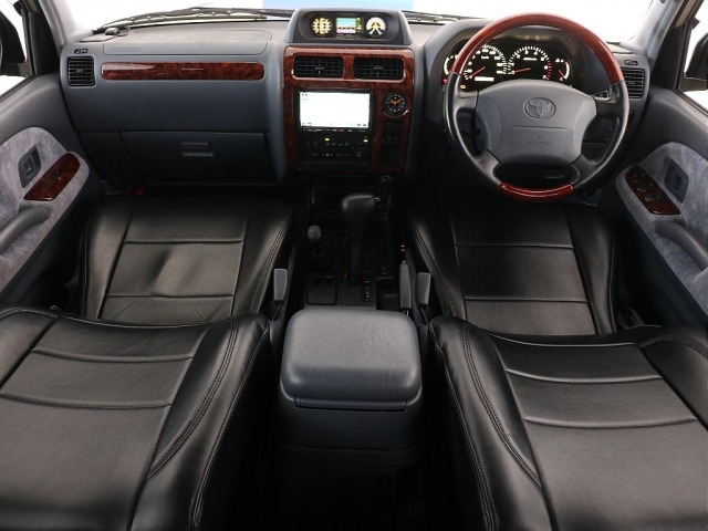 ランドクルーザープラド2.7 TX 4WD