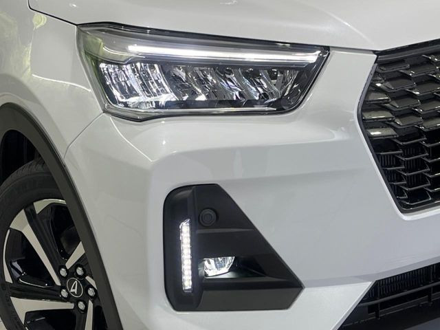 �yLED�w�b�h���C�g�z���V����ԑ��s�����ǍD�Ȏ��E���m�ۂ����S���ĉ^�]�ł��鍂�P�xLED�w�b�h���C�g�𑕔�!�_�����x�������A����d�͂��}�����Ă��܂��B