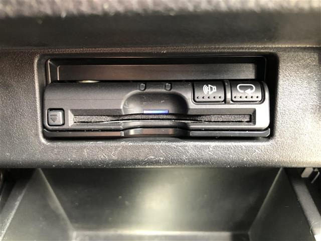 エルグランド2.5 250ハイウェイスターS アーバンクロム