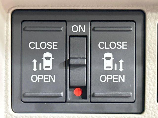 �y�����p���[�X���C�h�h�A�z�X�}�[�g�L�[��^�]�Ȃ̃X�C�b�`�Ō�ȗ����X���C�h�h�A�̊J���\���d��������͂����ăh�A���J����K�v�������A�����Ȃ��q�l�ł��ȒP�ɊJ���߂ł����K�ł���