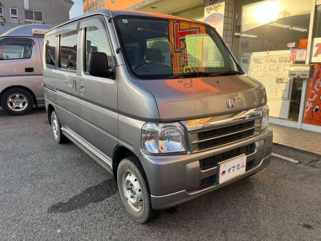 ����17�N���z���_ �o���X���ɂ��܂���!