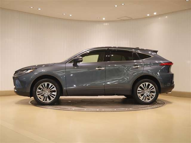 ハリアー2.5 ハイブリッド E-Four Z 4WD