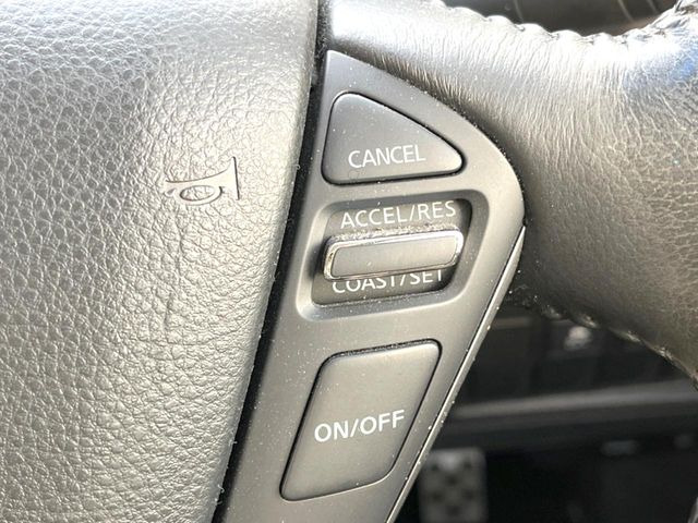 �y�N���[�Y�R���g���[���z�������H�����N���N���s�B�A�N�Z���𗣂��Ă���葬�x�ő��s���ł��A�������^�]���̕��S���y��!�����E�������ȒP�ȃX�C�b�`����Œ����ł��܂��B