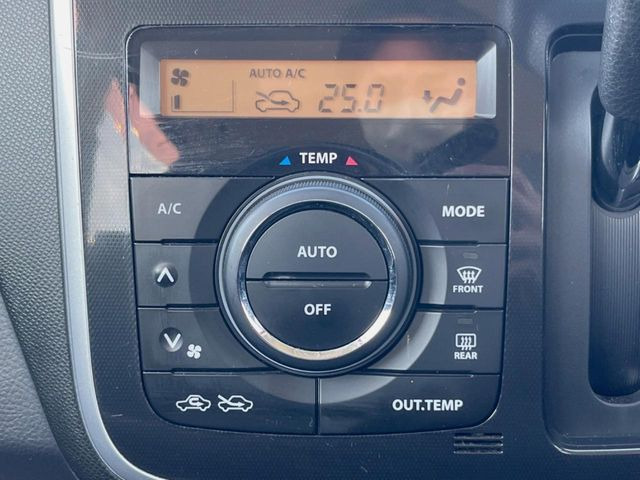 �y�I�[�g�G�A�R���z��x���D�݂̉��x�ɐݒ肷��΁A�ԓ��̉��x�����m�����ʂ≷�x�������Œ����B����&hellip;����&hellip;�Ɖ��x���X�C�b�`���������K�v�͂���܂���B���K�Ȏԓ���Ԃɂ͕K�{�̋@�\�ł��ˁ�