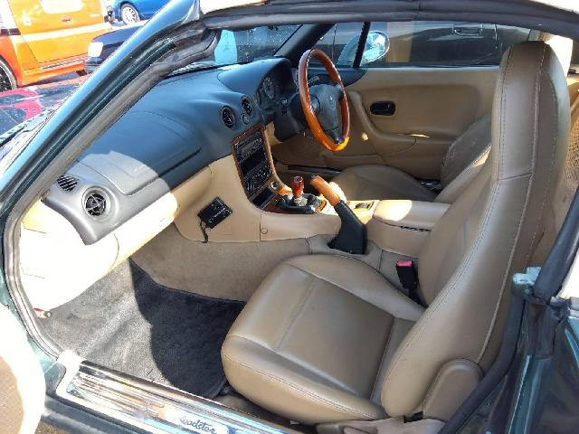 ロードスター1.8 VS