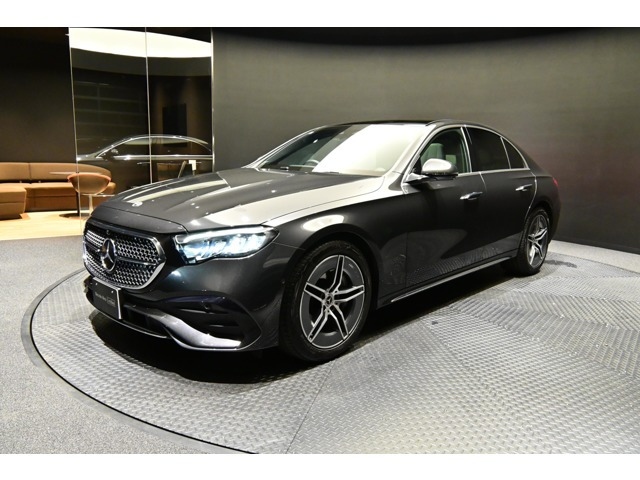 EクラスE220d アバンギャルド AMGラインパッケージ (ISG)