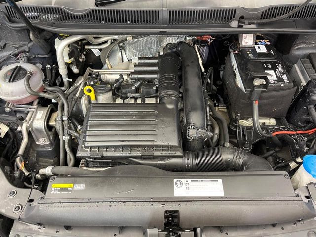 �����X�ł́A�e���[�J�[�̐�p�f�f�e�X�^�[�𓱓��B���Ǝ��i�����e�N�j�J���X�^�b�t���풓���Ă���܂��̂ŁA������̍ۂɂ����S���Ă����p���������܂��B