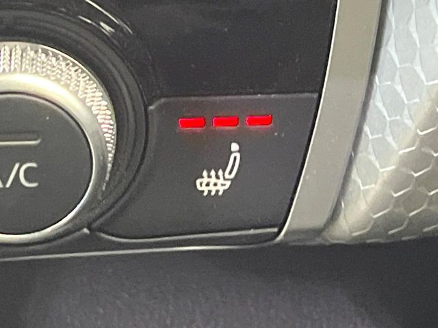 ���t�����g�V�[�g�q�[�e�B���O:�^�]�ȁE����ȋ��ɎO�i�K�Œ��߂��\�ȃV�[�g�q�[�^�[�𑕔����Ă���܂��B�G�߂��킸���K�ɂ��g�p���������܂��B