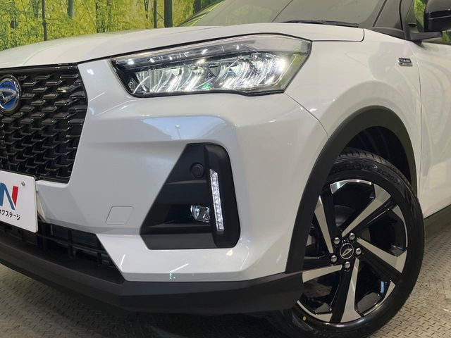 �y�V�[�P���V�����^�[�������v�t��LED�w�b�h���C�g�z�l�C�́w�����E�B���J�[�x�t����LED�w�b�h���C�g�𑕔��􍂋����͂������A�_�����͑��݊������Ղ�ő��Ԃ�����F������₷�����S�ł��B