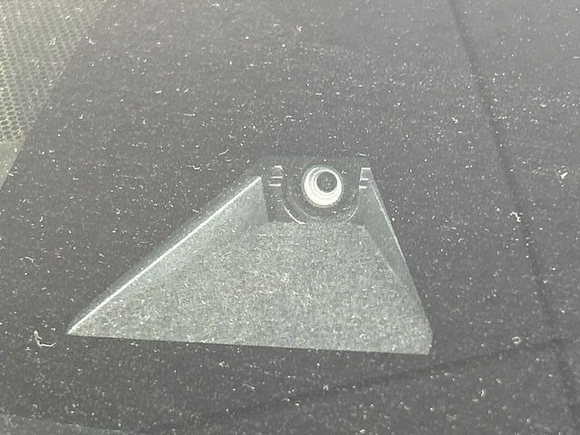 �y�g���^�Z�[�t�e�B�Z���X�z���s���ɑO���̎ԗ�����F�����A�Փ˂������Ȏ��͌x��ƃu���[�L�ŏՓˉ���Ɣ�Q�y�����A�V�X�g�B�����S�Ƀh���C�u�����y���݂��������܂��B