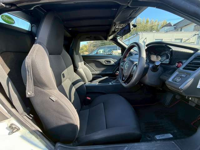 �C�ɂȂ邨�Ԃ�����܂�����E�̓d�b�ԍ����璼�ڂ��X�ɂ��₢���킹���������B�x�����@����ԗ����A��Ԃ܂łȂ�ł������������Ē����܂��B�X�^�b�t�ꓯ���A�����҂����Ă���܂��B